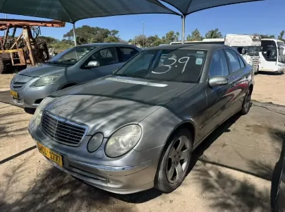 Picture of Mercedes Benz E-Class 2002