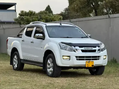 Picture of Isuzu KB300 2015