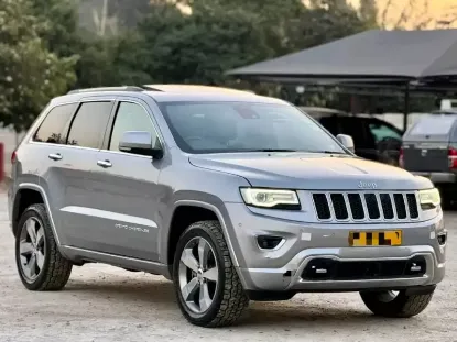 Picture of Jeep Cherokee 2016