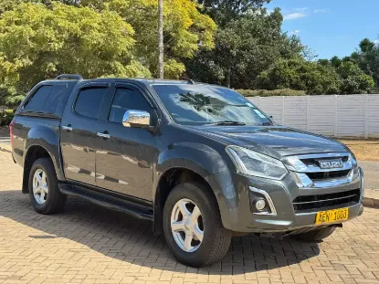 Picture of Isuzu KB300 2017