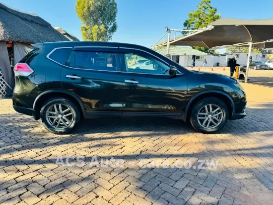 Picture of Nissan X-Trail 2017