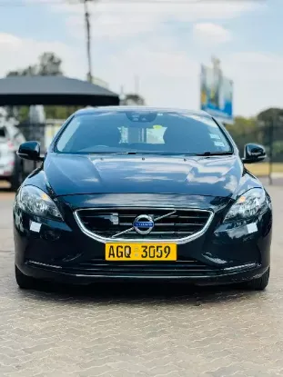 Picture of Volvo V40 2016