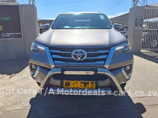 Picture of Toyota Fortuner 2016