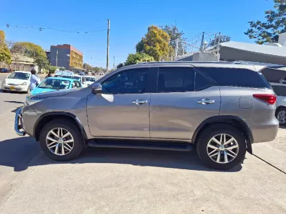 Picture of Toyota Fortuner 2016