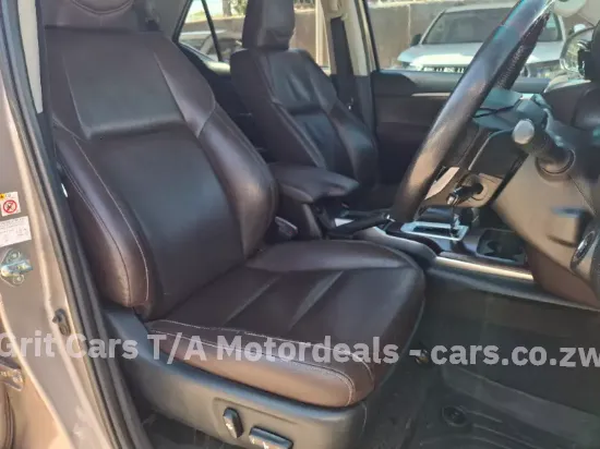 Picture of Toyota Fortuner 2016