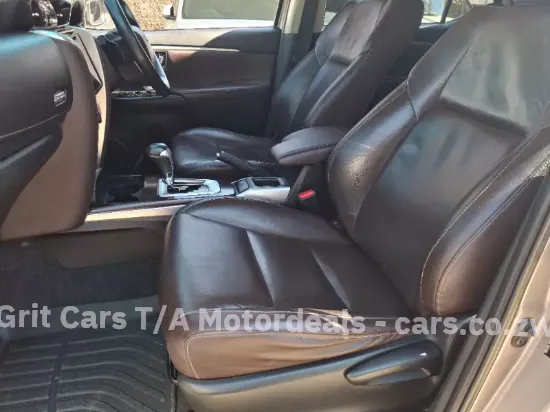 Picture of Toyota Fortuner 2016
