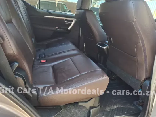 Picture of Toyota Fortuner 2016