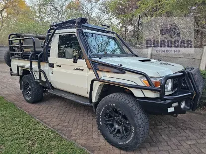 Picture of Toyota Land Cruiser 2017