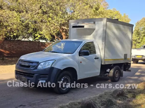 Picture of Isuzu KB250 Refridgerated Truck 2013