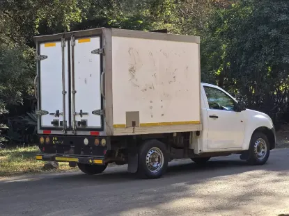 Picture of Isuzu KB250 Refridgerated Truck 2013