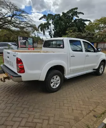 Picture of Toyota Hilux 3.0D4D 2012