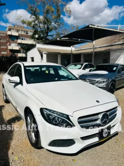 Picture of Mercedes Benz C-Class 2017