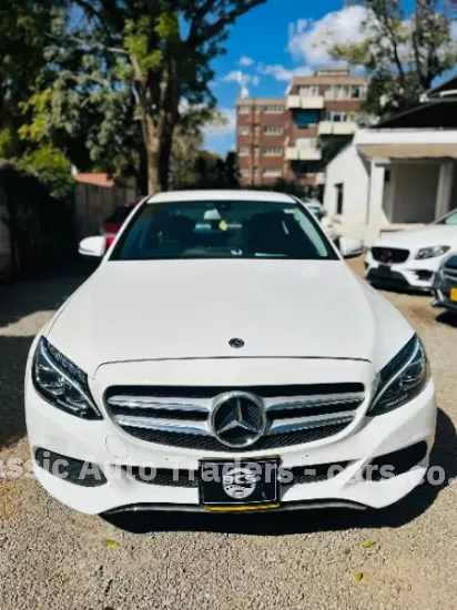 Picture of Mercedes Benz C-Class 2017
