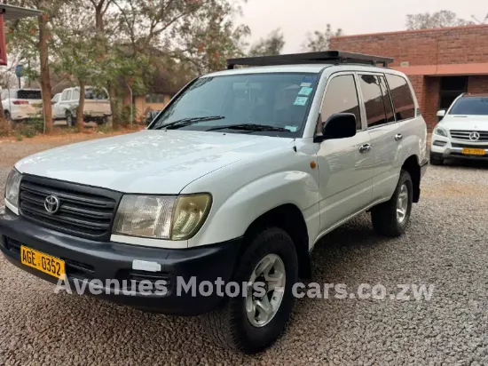 Picture of Toyota Land Cruiser 2003