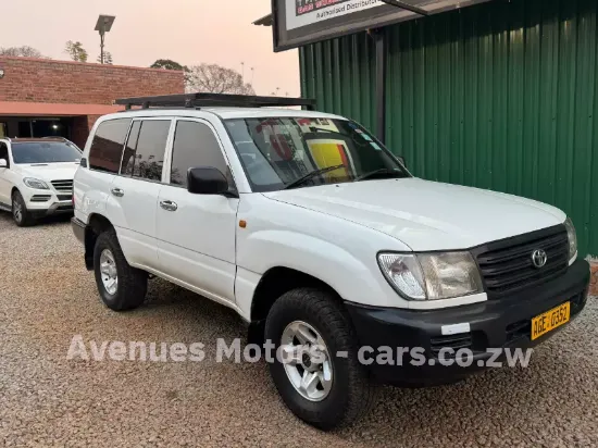 Picture of Toyota Land Cruiser 2003