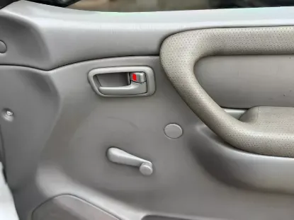 Picture of Toyota Land Cruiser 2003