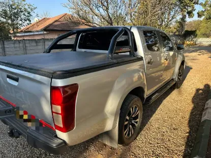 Picture of Isuzu X-Rider 2017