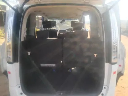 Picture of 8Seater For Hire