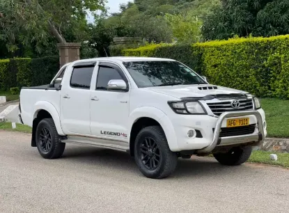 Picture of Toyota Legend 45 for hire