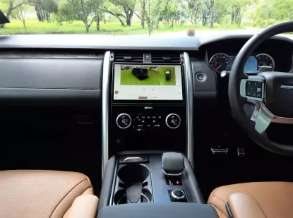 Picture of Range rover Discovery for hire