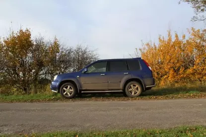 Picture of Nissan X Trails T30s (4X4 SUVs), why pay more? From