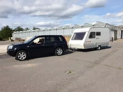 Picture of Nissan X Trails T30s (4X4 SUVs), why pay more? From