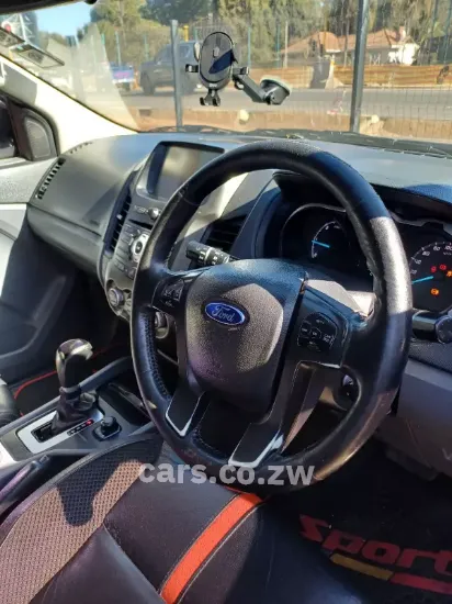 Picture of FORD RANGER WILDTRAK FOR HIRE