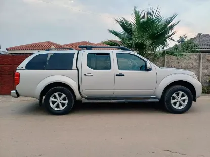 Picture of Automatic Nissan Navara D40s double cabs for hire!