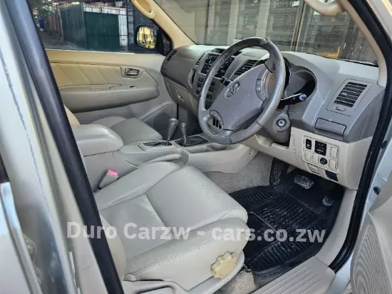 Picture of Toyota Fortuner