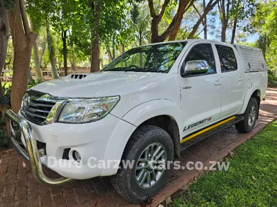 Picture of 4x4 Automatic Toyota Hilux