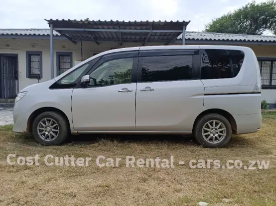 Picture of Seven Seater Nissan Serena C26