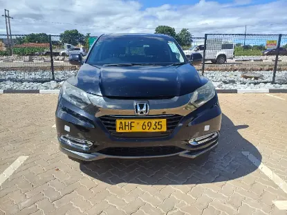 Picture of Honda Vezel for hire!