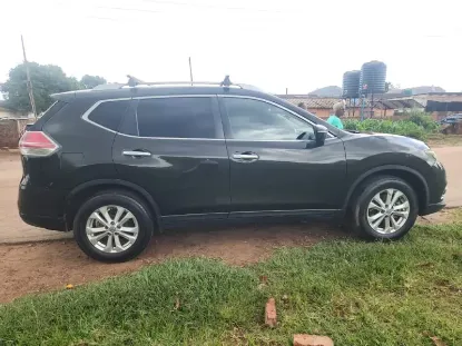 Picture of 7 Seater Nissan X trail available for Hire
