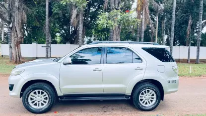 Picture of Rent an automatic Toyota Fortuner D4D