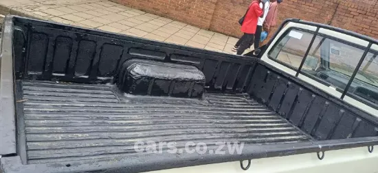 Picture of Nissan Hardbody 1997