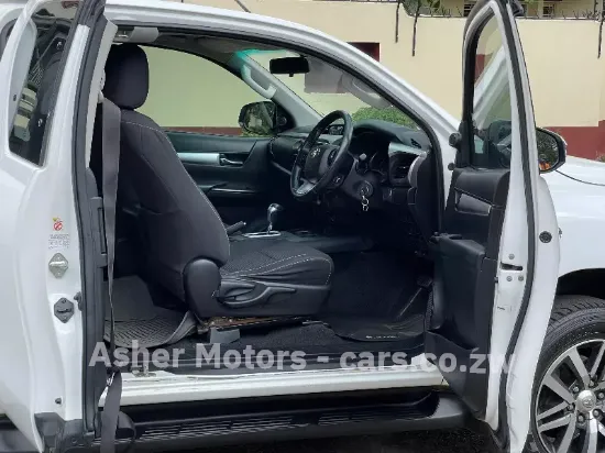 Picture of Toyota Hilux 2018