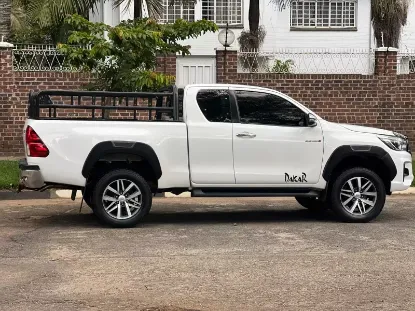 Picture of Toyota Hilux 2018
