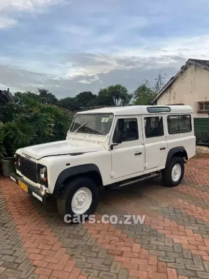 Picture of Land Rover Defender 1997