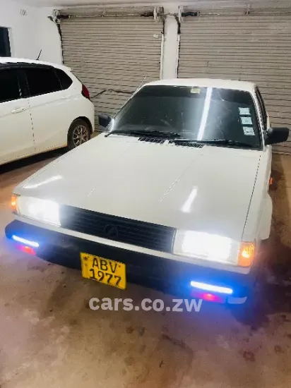 Picture of Nissan Sunny 1990
