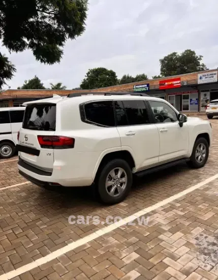 Picture of Toyota Land Cruiser 2023