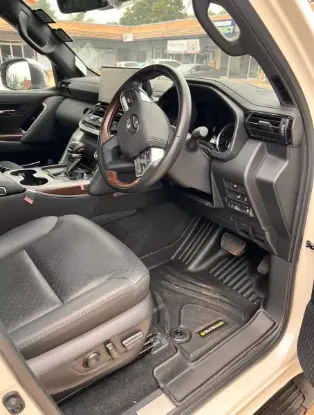 Picture of Toyota Land Cruiser 2023