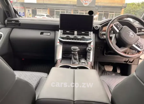 Picture of Toyota Land Cruiser 2023