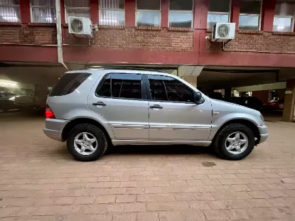 Picture of Mercedes Benz ML-Class 2002