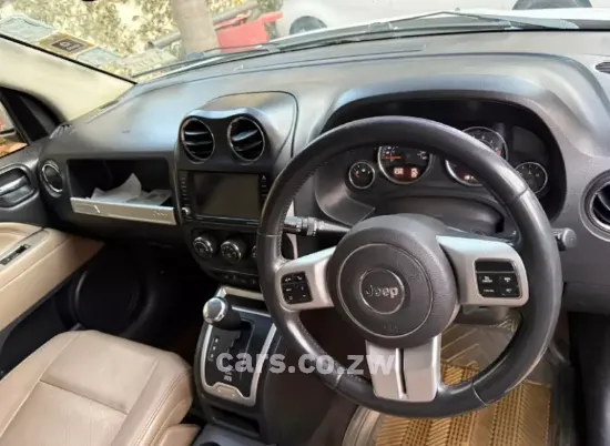 Picture of Jeep Compass 2012