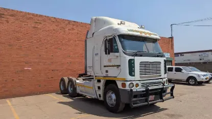 Picture of Freightliner 2003