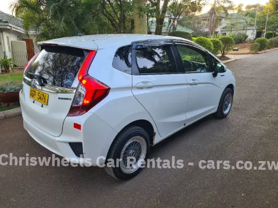 Picture of Hatchbacks and Sedans: Honda Fit Hybrid, Toyota Aqua, Toyota Allion New Shape