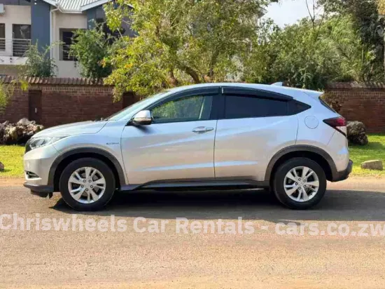 Picture of Mid SUVs: Honda Vezel, Mazda CX5, Toyota Vanguard, Nissan Xtrail T32, Toyota Ra