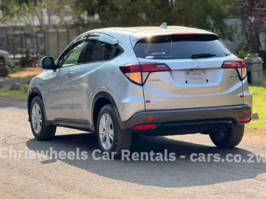 Picture of Mid SUVs: Honda Vezel, Mazda CX5, Toyota Vanguard, Nissan Xtrail T32, Toyota Ra