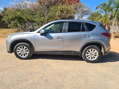 Picture of Mid SUVs: Honda Vezel, Mazda CX5, Toyota Vanguard, Nissan Xtrail T32, Toyota Ra