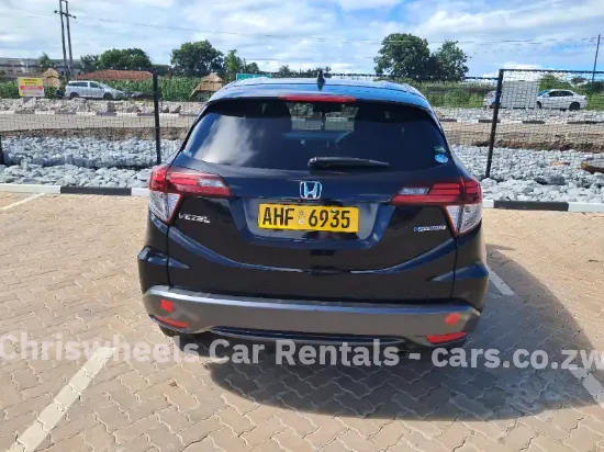 Picture of Mid SUVs: Honda Vezel, Mazda CX5, Toyota Vanguard, Nissan Xtrail T32, Toyota Rav